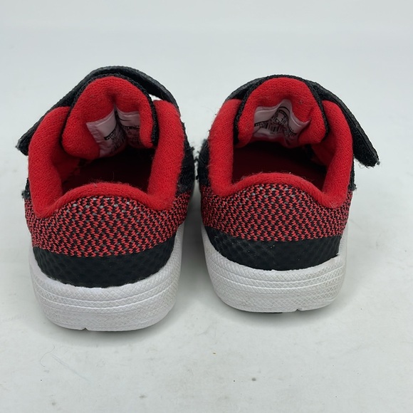 NWOT Nike Revolution 3 Toddler Sneakers Size 3C Color Red/Black - Picture 5 of 10
